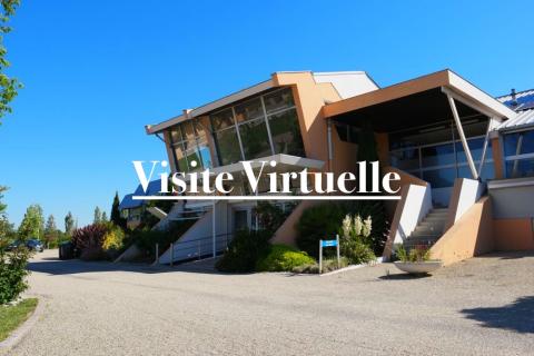 Bâtiment principal de l'hippodrome d'Agen