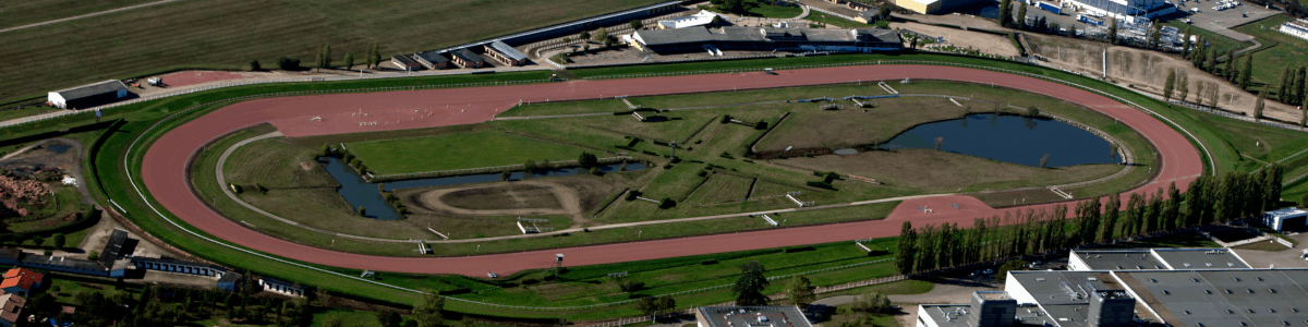 Vue aérienne de l'hippodrome