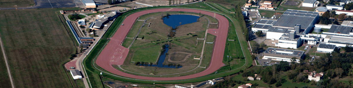 Vue aérienne de l'hippodrome